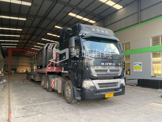 鹹陽候車亭（tíng）